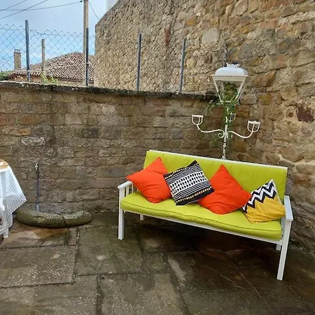 Chalet El Callejo De *