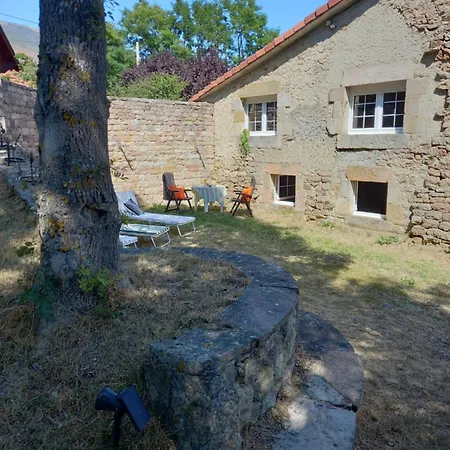 El Callejo De Alpesi faház